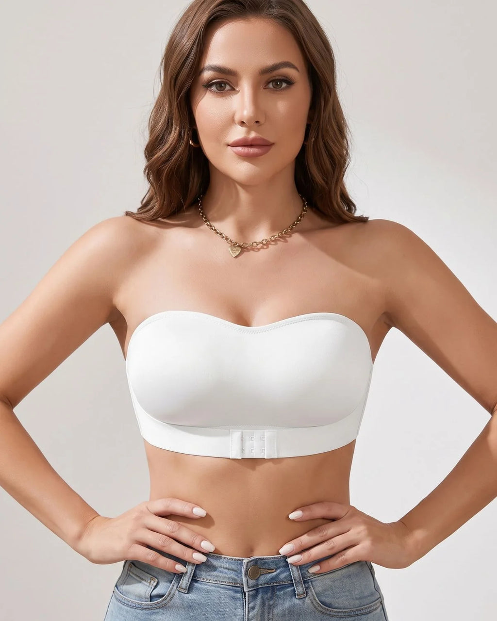 Seamless Front-Closure Strapless Bandeau Bra