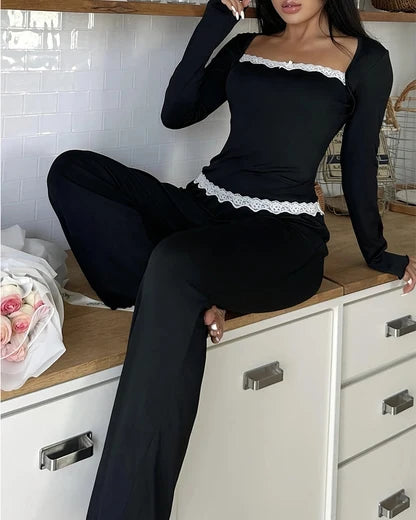 CozyEase – Black Long-Sleeve Lace-Trim Pajama Set