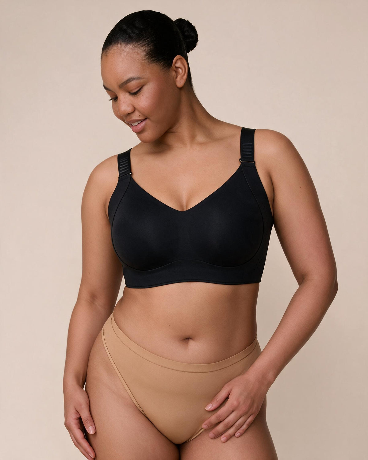 Piano Clasp 6-Level Adjustable Wireless Minimizer Bra